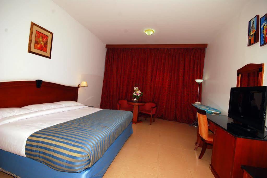 Ramee Garden Hotel Apartments Abu Dhabi Exterior photo