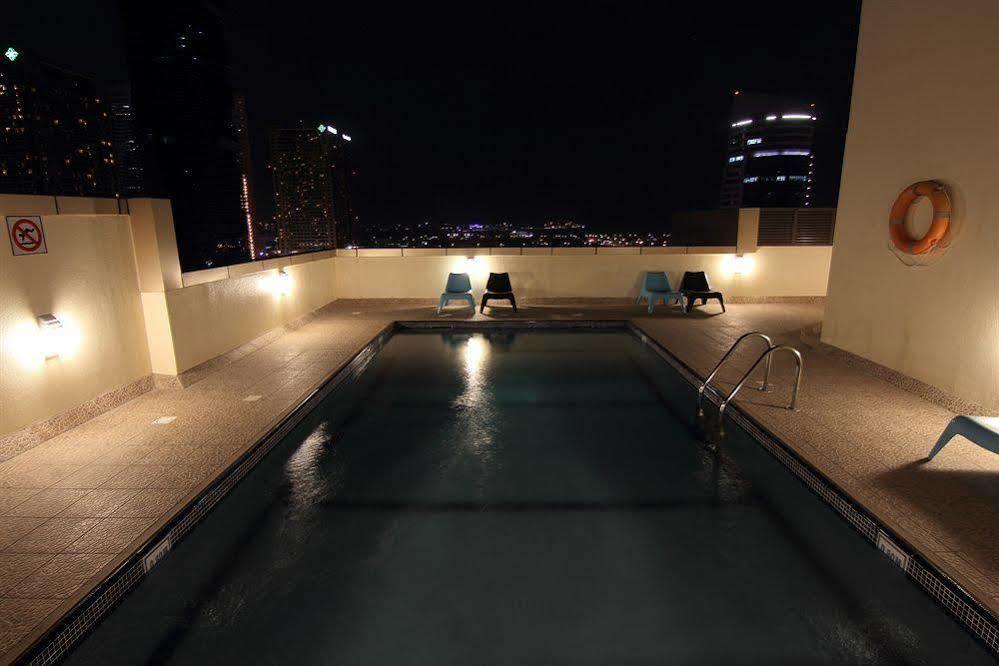 Ramee Garden Hotel Apartments Abu Dhabi Exterior photo